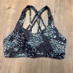 Lululemon energy sports bra